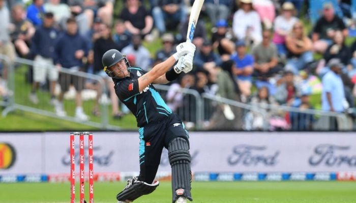Allen's record 137 gives New Zealand series-clinching Pakistan T20 win