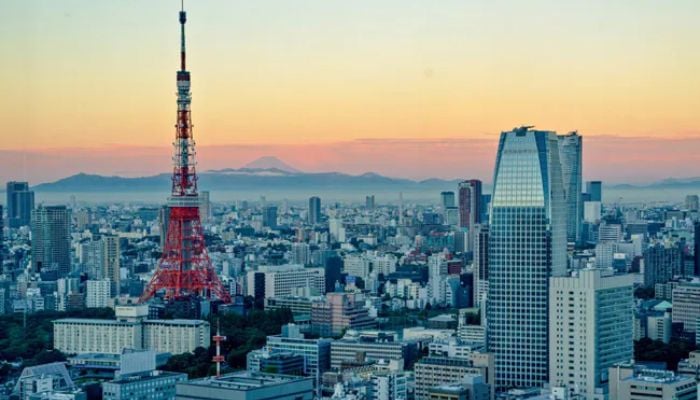 Magnitude 7.4 quake hits Japan