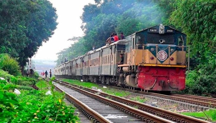 BR to launch 11 pairs of special trains for Ijtema