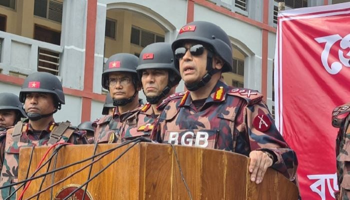 BGB DG visits Tumbru and Ghumdhum border
