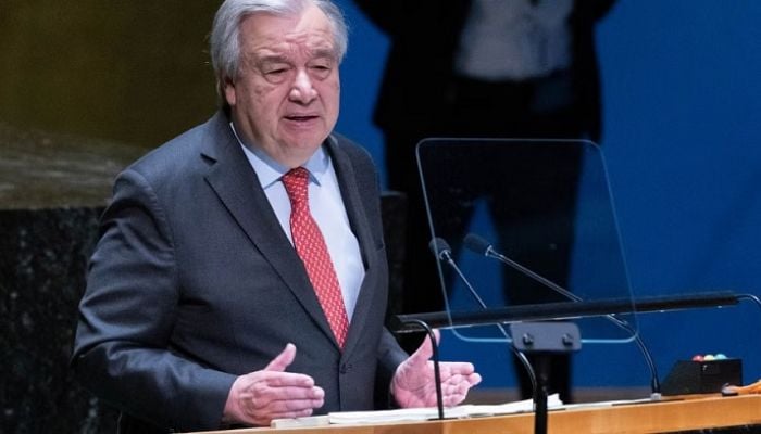 UN chief says world in 'age of chaos'