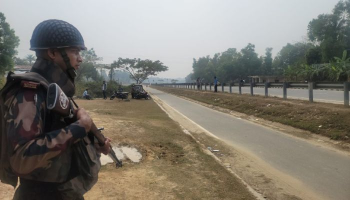 Clashes at Myanmar border heat up again