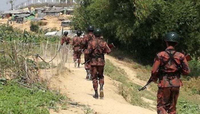 Another 27 Myanmar border guards take refuge in Bangladesh