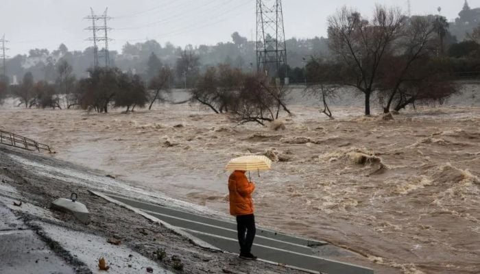 Record rainfall kills 3 in California