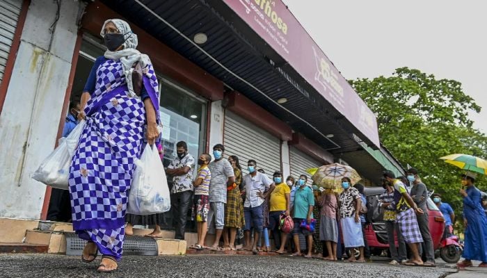 Sri Lanka says financial crisis 'gradually' easing