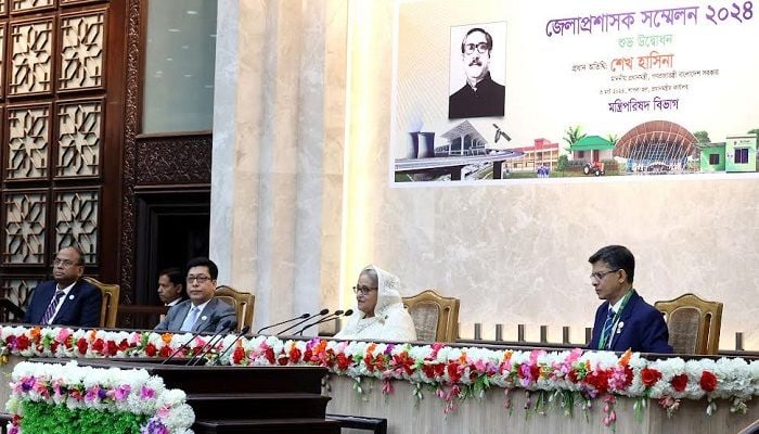 PM asks for ensuring building codes, actions against food stocking