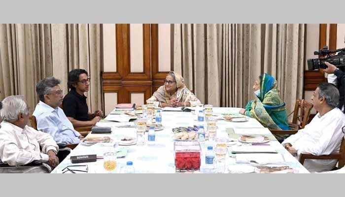 PM chairs Bangabandhu Memorial Trust meeting