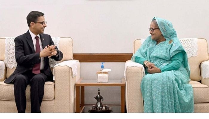 PM seeks India's cooperation to import electricity from Bhutan