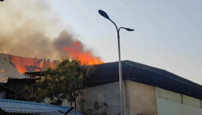 Fire breaks out at S. Alam Refined Sugar Mill in Chittagong