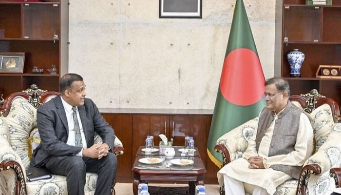 Bangladesh for expanding bilateral trade with Sri Lanka