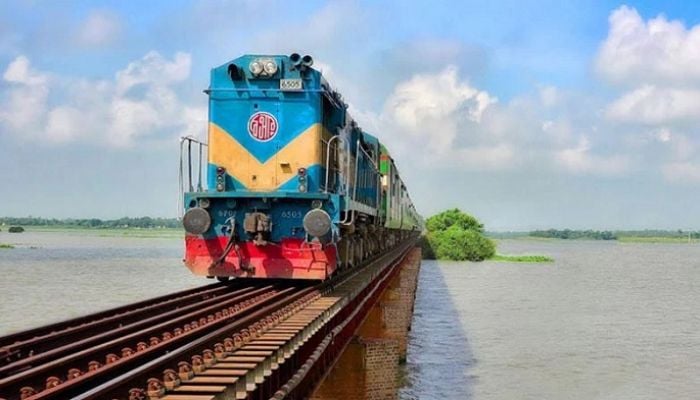 Online sale of advance train tickets for Eid begins Sunday
