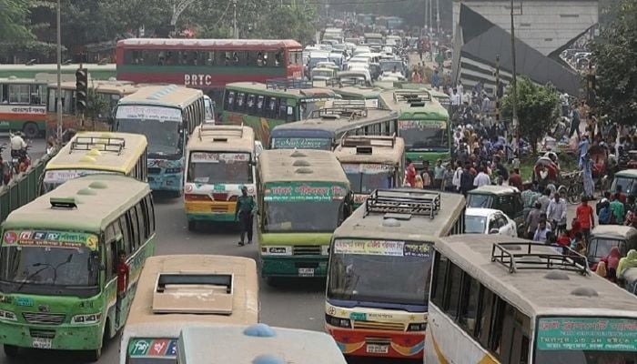 Govt body recommends lowering bus prices by 3 paisas per km