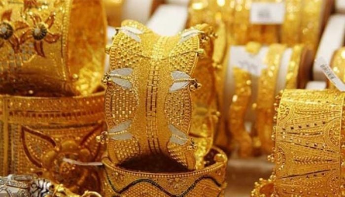 Gold price goes down again