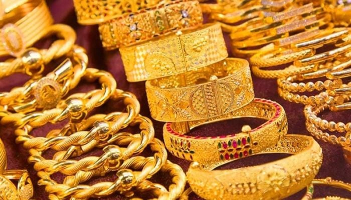 Gold price drops, effective immediately