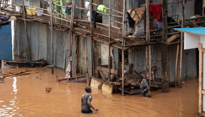 Kenya dam bursts, killing at least 42