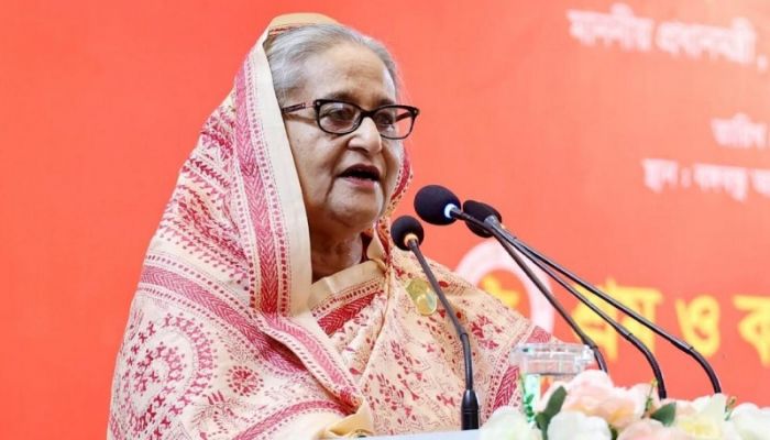 PM asks industry owners to prioritise labourers' welfare