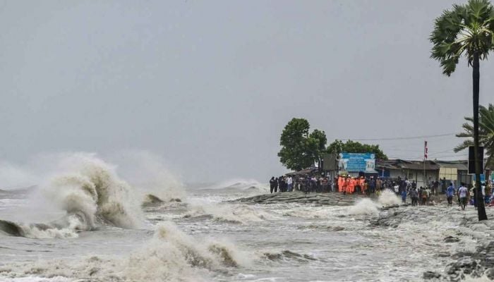 Cyclone Remal now lies over  Koyra in Khulna