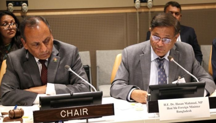 FM seeks OIC's continuous support in Rohingya repatriation