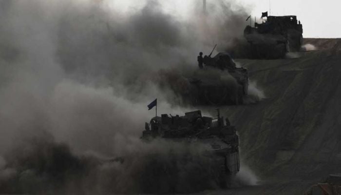 Israel seizes Gaza's entire border with Egypt, presses with raids into Rafah