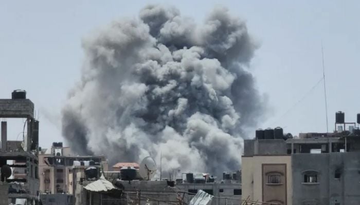 20 killed in Israeli bombing on Gaza refugee camp