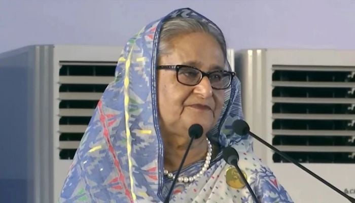 Make plans, policies considering locals: PM to economists