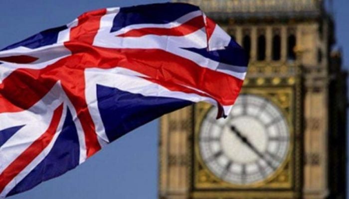 UK economy exits recession ahead of election