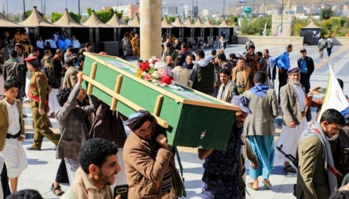 US, UK air strikes on Yemen kill at least 16