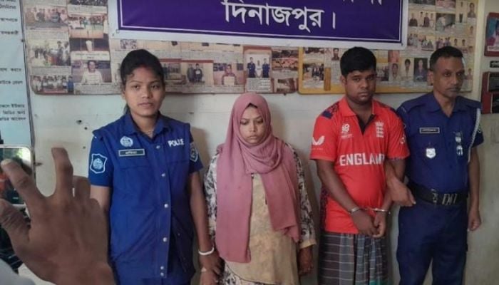Fake female magistrate held in Dinajpur