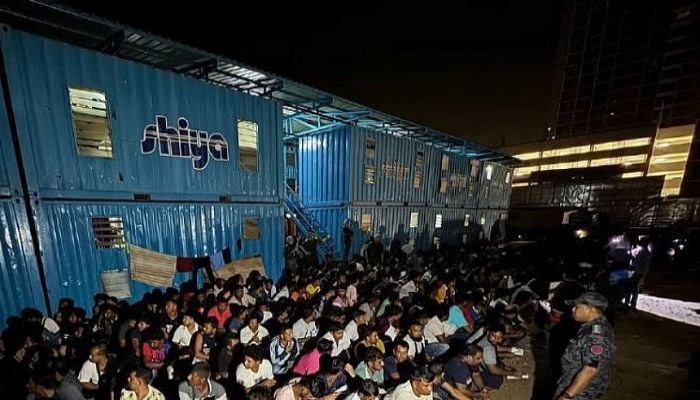 123 Bangladeshis among 214 illegal immigrants detained in Malaysia