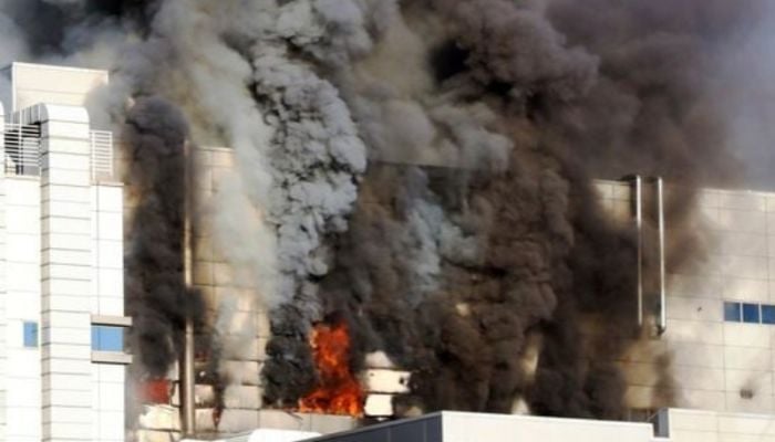 19 trapped in S. Korea battery plant fire