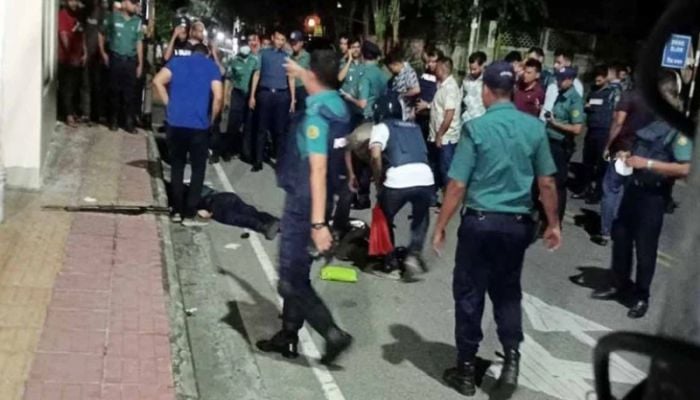 One cop shoots another dead, injures pedestrian