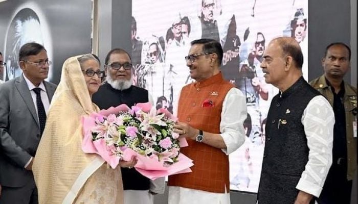 PM returns home from New Delhi