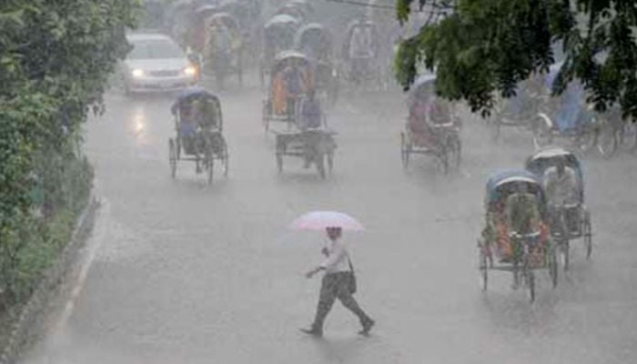 Heavy rainfall likely in 3 divisions in 72 hrs