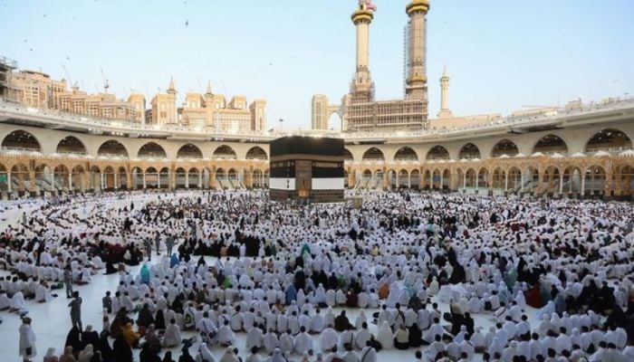 Saudi Arabia clears Makkah of over 300,000 unregistered pilgrims