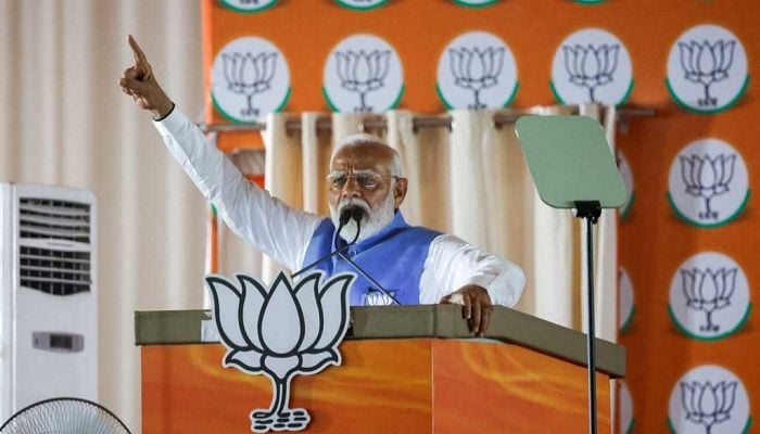 India vote count shows Modi alliance heading to majority but no landslide