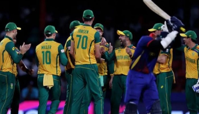 South Africa survive Nepal scare as NZ thrash Uganda