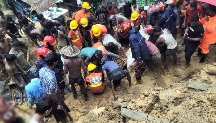 9 dead, 3 missing in Rohingya camp landslide