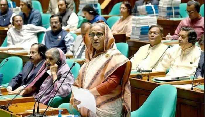 Zia, Ershad, Khaleda sold the country, not AL: PM