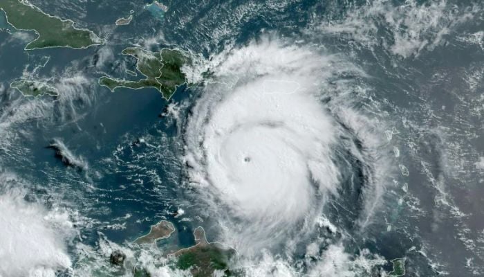 Hurricane Beryl kills 5 in Caribbean, hurtles towards Jamaica