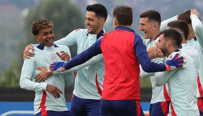 Euro final pits resilient England against fancied Spain in expectant Berlin