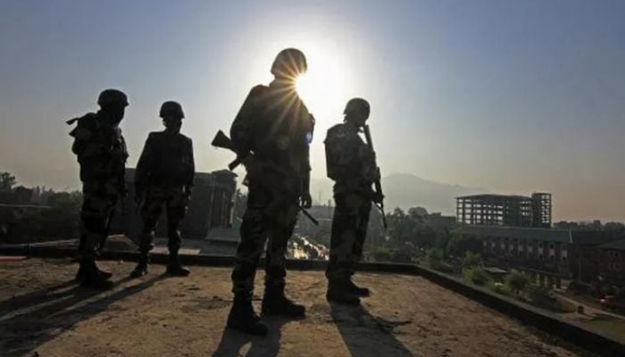 Four Indian soldiers killed as Kashmir violence surges