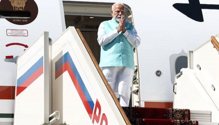 Indian PM Narendra Modi arrives in Russia on official visit