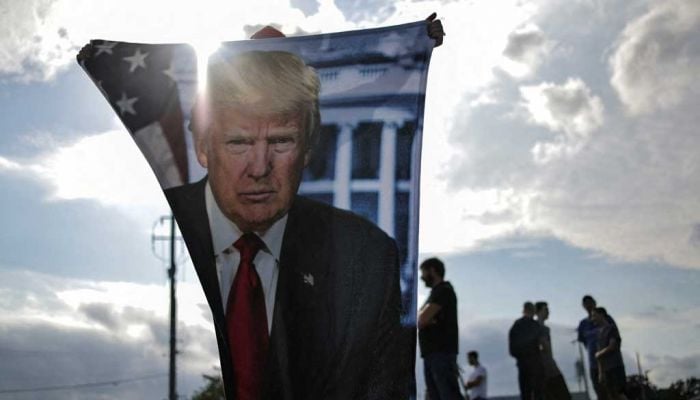 Judge dismisses Trump classified documents case 