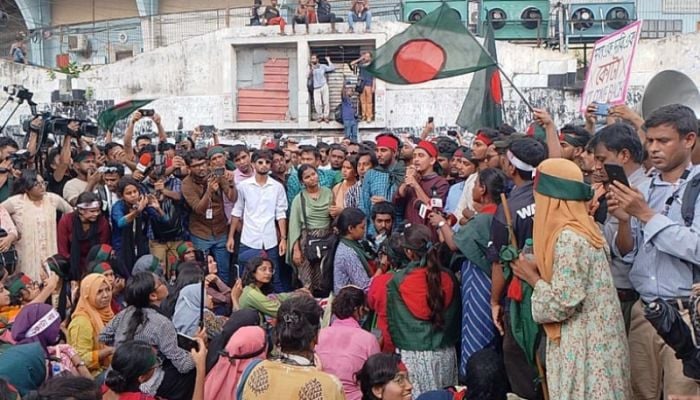 Protesters give 24hr ultimatum to govt