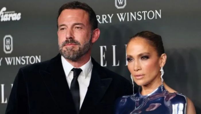 Jennifer Lopez files for divorce from Ben Affleck