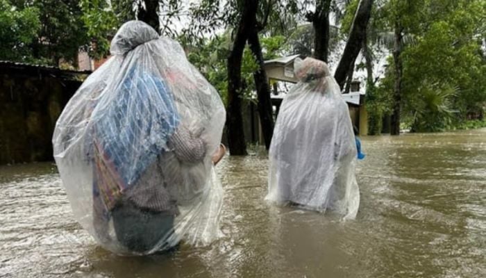 Over 3 lakh people marooned as flood situation worsens in Feni