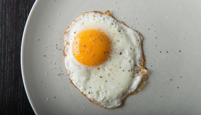 What happens to your body if you eat eggs every day