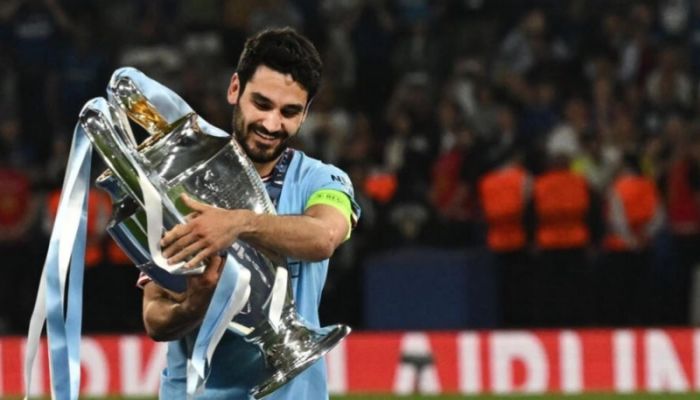 Gundogan returns to Man City from Barcelona