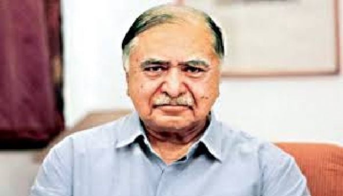 Dr Kamal greets Interim Govt