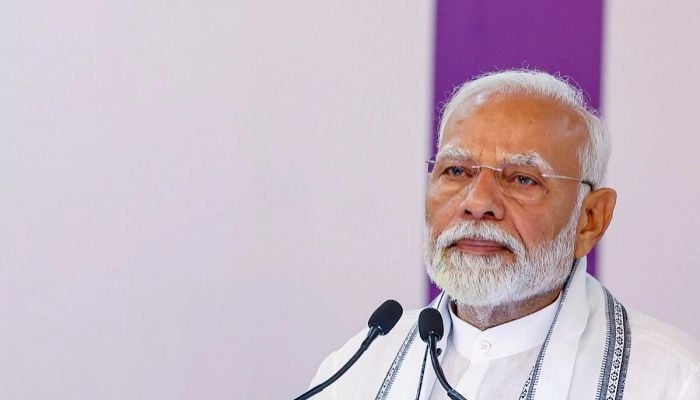 PM Modi extends 